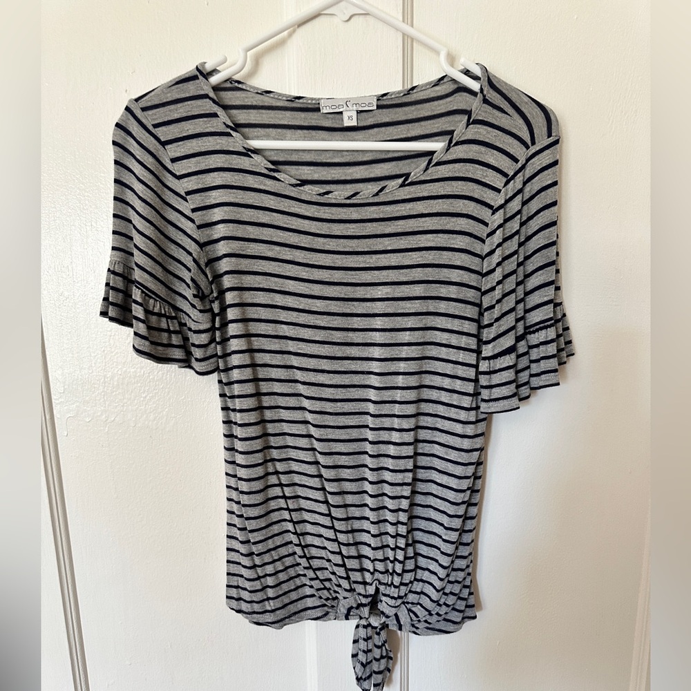 Moa Moa Black and Gray Striped Short Sleeve Top